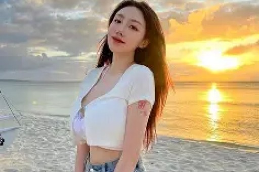 “假洋牌”售后无门带货女演员张静初面临47人集体诉讼