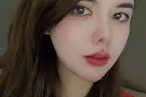 电梯门女主又爆猛料！而后她账号被封了……
