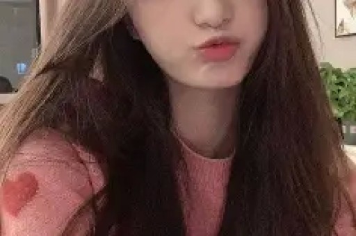 千万粉丝网红白冰偷税被查 抖音客服：是否封禁以通知为准