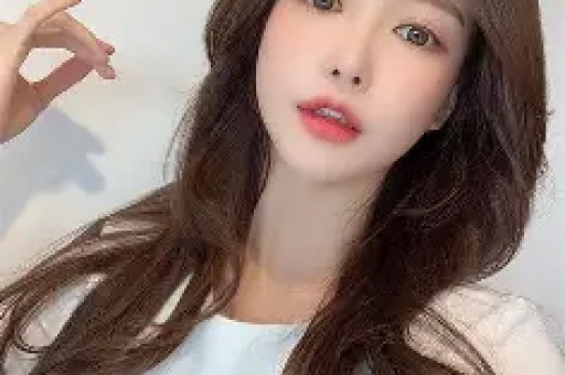 鹿晗被曝出轨！醉酒和女网红躺床上私密照片泄露关晓彤遭牵连