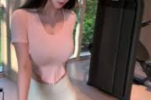 66岁张德兰突发意外后台摔倒送医曾上春晚爆火结婚37年无儿女